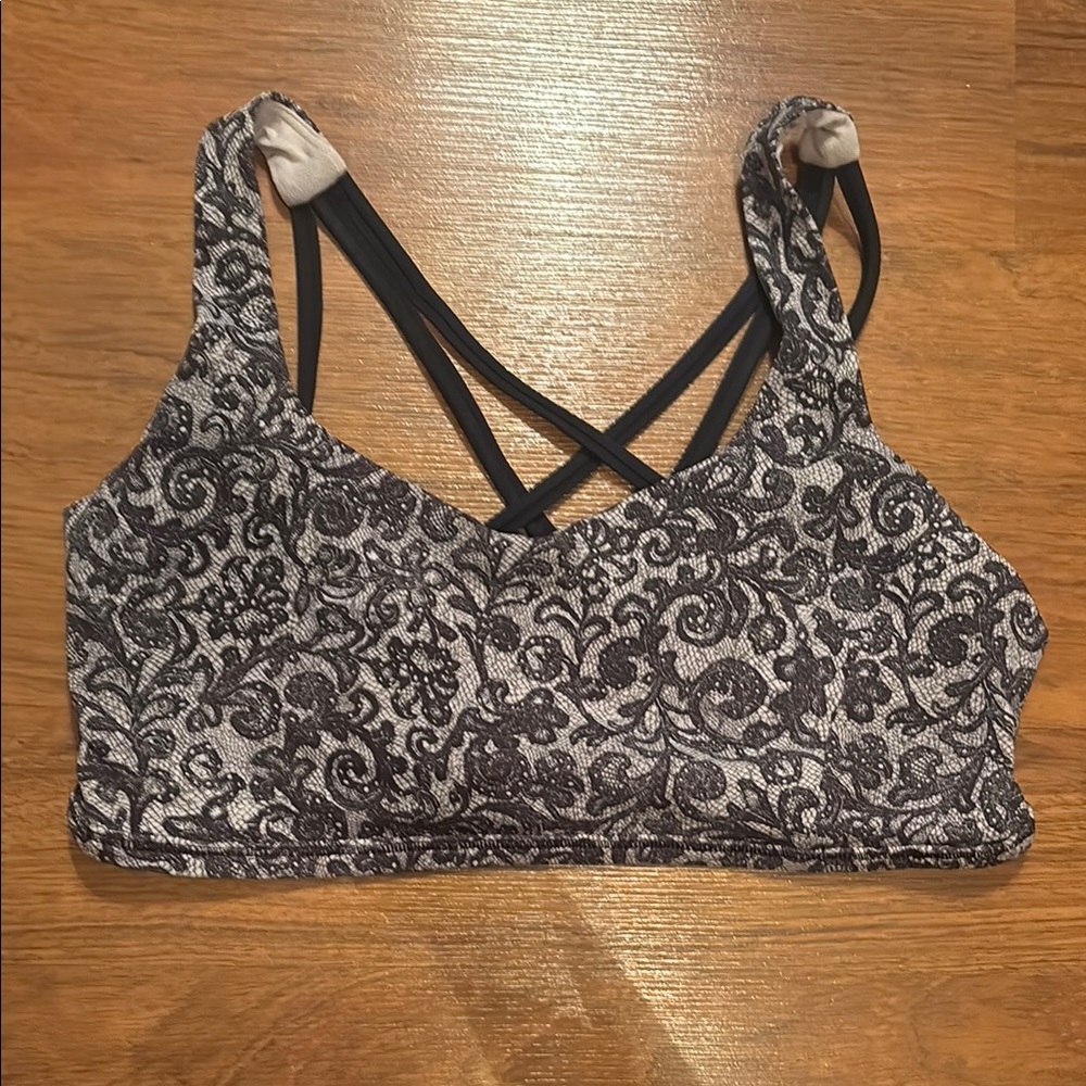 Black and white patterned Lululemon sports bra